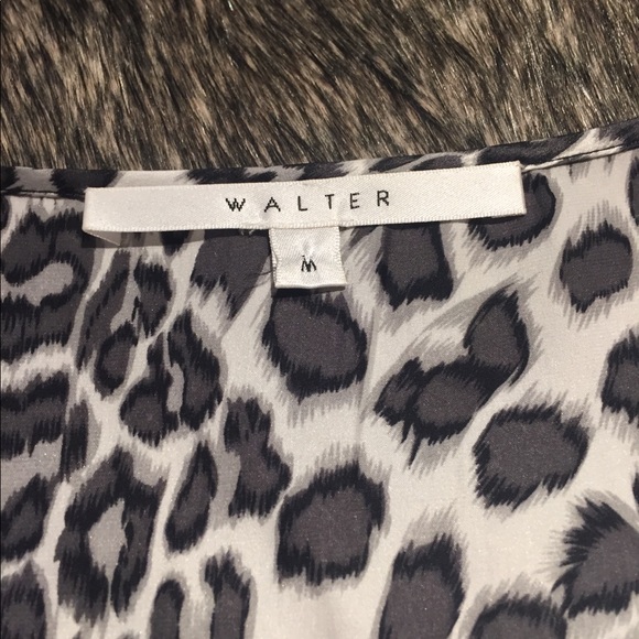 Walter 100% silk animal print top - Picture 2 of 5